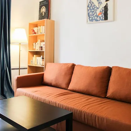 In The Heart Of Quiet And Easy Apartment *