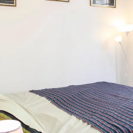 In The Heart Of Quiet And Easy Apartment Paris