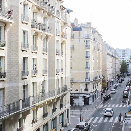 In The Heart Of Quiet And Easy Paris